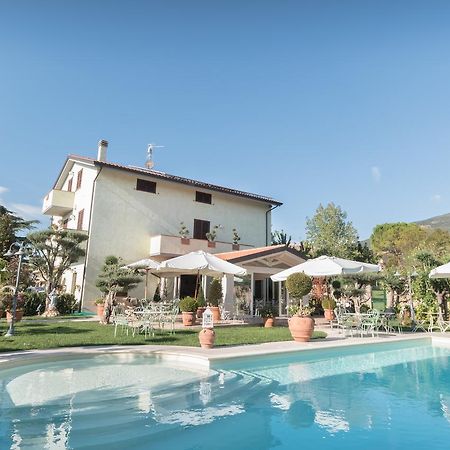 Il Giardino Degli Angeli Assis Exterior foto