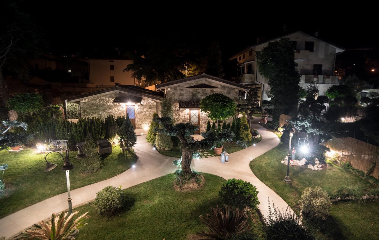 Il Giardino Degli Angeli Assis Exterior foto