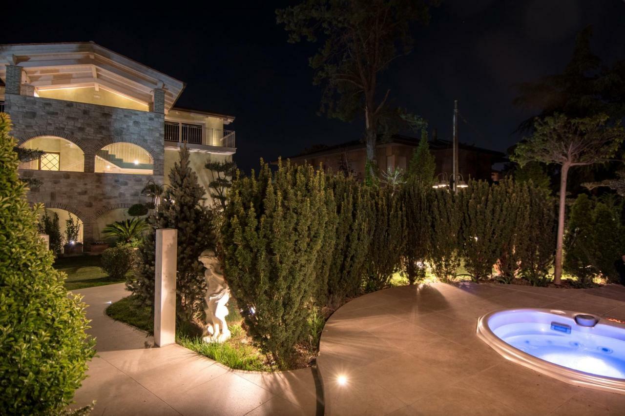 Il Giardino Degli Angeli Assis Exterior foto