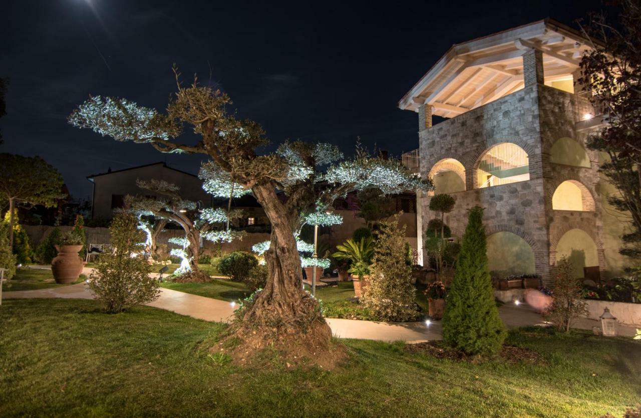 Il Giardino Degli Angeli Assis Exterior foto